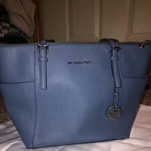 Michale Kors purse